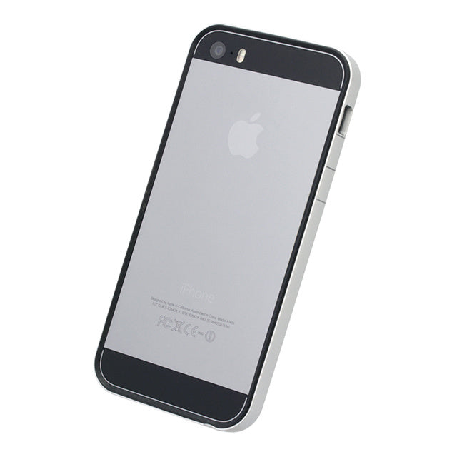 フラットバンパーセット for iPhone SE/5s/5 (シルバー&ブラック)