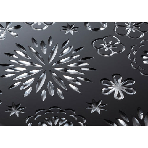 【Web限定】Air Jacket "kiriko" for iPhone 16 Plus 花(ピアノブラック)