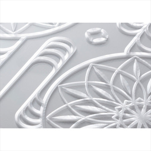 【Web限定】Air Jacket "kiriko" for iPhone 16e エ霞に鞠(クリア)